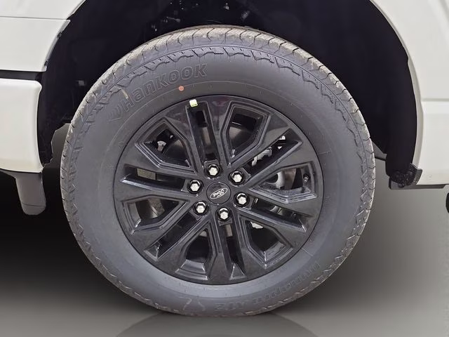 2026 Star White Metallic Tri-Coat Ford F-150 Lariat Black Appearance 4X4 Truck