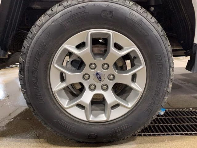 2025 Oxford White Ford F-150 XLT 4X4 Truck