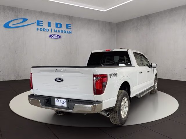 2025 Oxford White Ford F-150 XLT 4X4 Truck