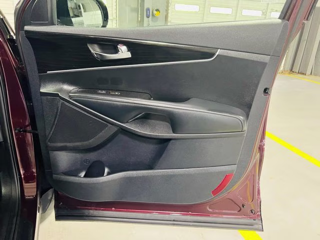 2020 Sangria Kia Sorento LX AWD SUV