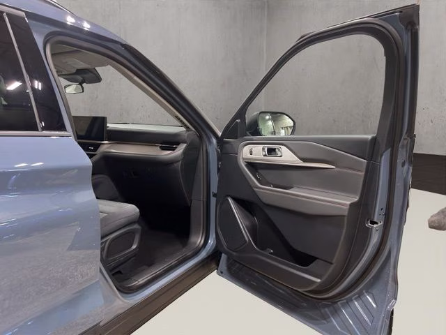 2026 Vapor Blue Metallic Ford Explorer Active 4X4 SUV