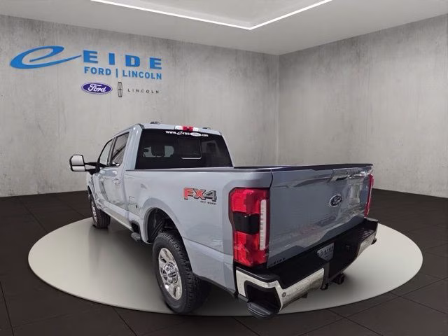 2026 Glacier Gray Metallic Tri-Coat Ford Super Duty F-250 SRW Lariat Chrome 4X4 Truck