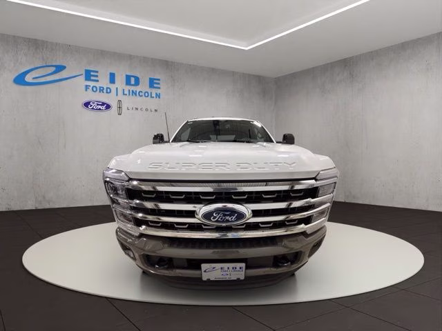 2026 Star White Metallic Tri-Coat Ford Super Duty F-350 SRW King Ranch 4X4 Truck