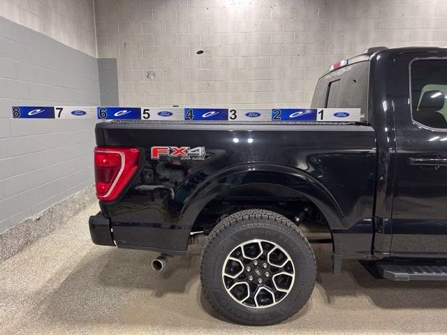 2023 Agate Black Metallic Ford F-150 XLT 4X4 Truck