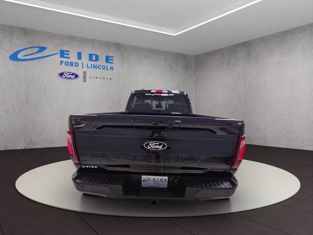 2026 Agate Black Metallic Ford F-150 XLT Black Appearance 4X4 Truck