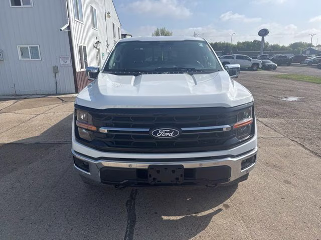 2025 Oxford White Ford F-150 XLT 4X4 Truck