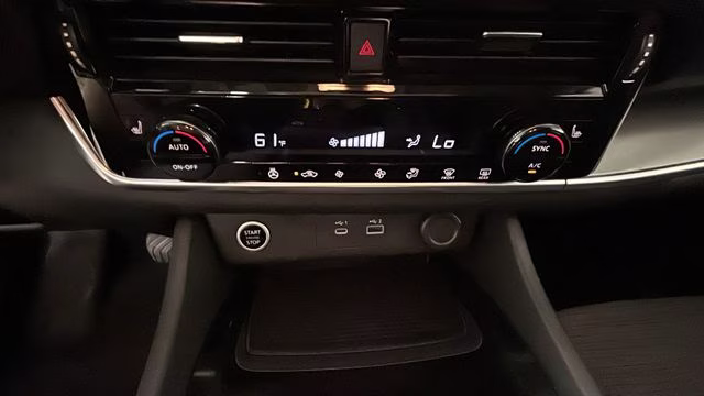 2021 Super Black Nissan Rogue SV FWD SUV