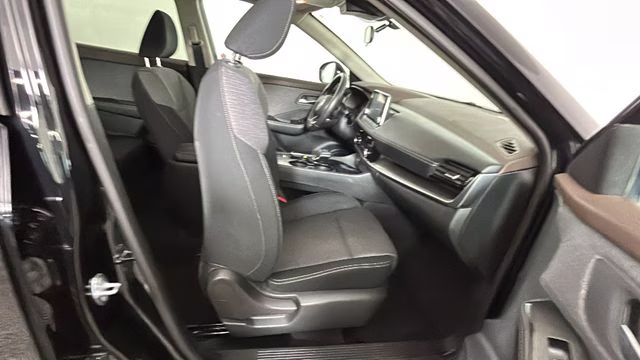 2021 Super Black Nissan Rogue SV FWD SUV