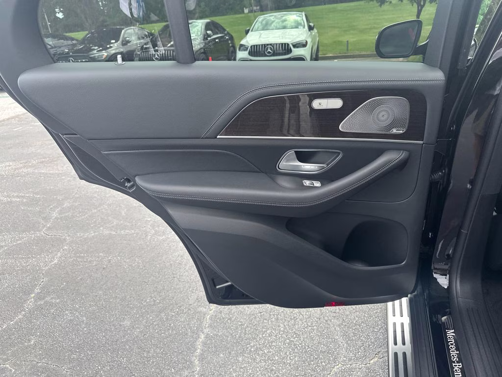 2026 Obsidian Mercedes-Benz GLE GLE 450 AWD SUV