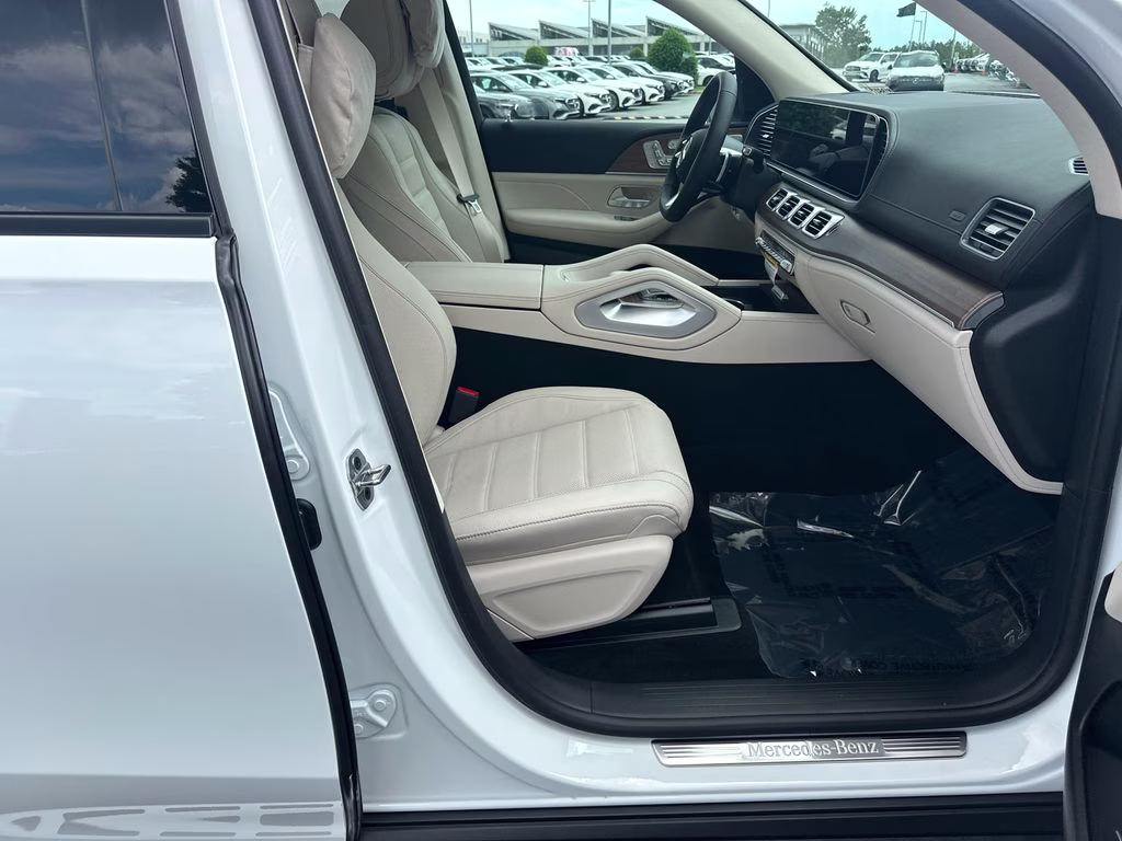 2026 Moonlight Mercedes-Benz GLS GLS 450 AWD SUV