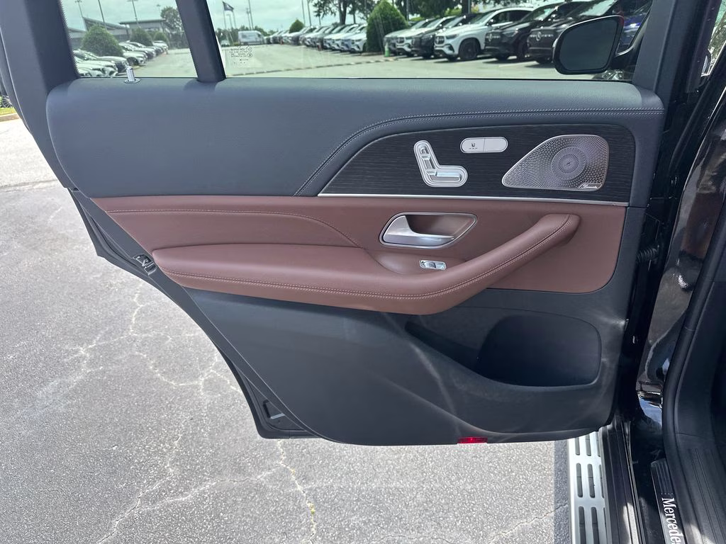 2026 Black Mercedes-Benz GLS GLS 450 AWD SUV