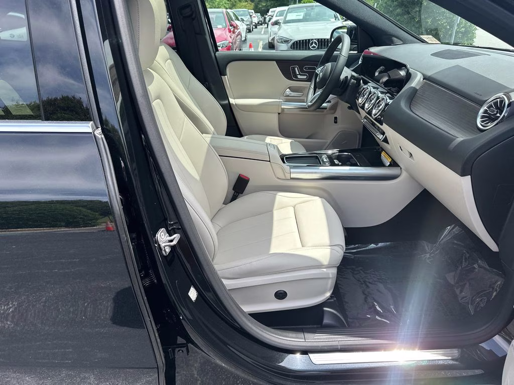 2026 Cosmos Mercedes-Benz GLA GLA 250 AWD SUV