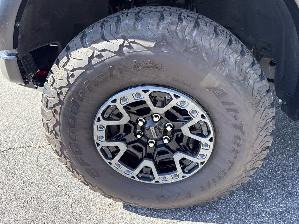 2025 Oxford White Ford F-150 Raptor 4X4 Truck
