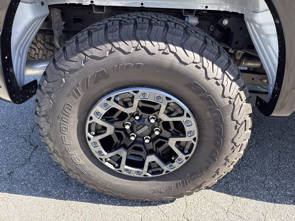 2025 Oxford White Ford F-150 Raptor 4X4 Truck
