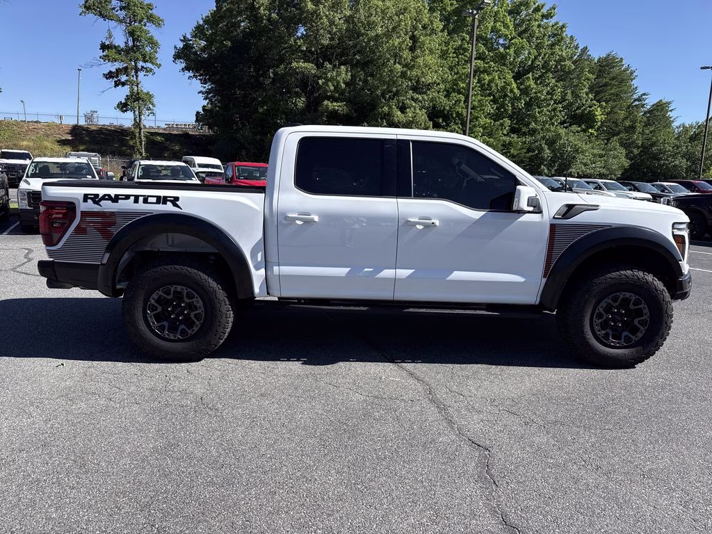 2025 Oxford White Ford F-150 Raptor 4X4 Truck
