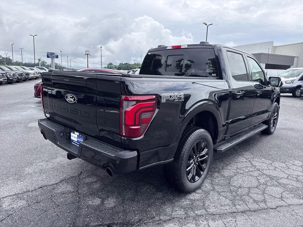 2026 Agate Black Metallic Ford F-150 Lariat 4X4 Truck