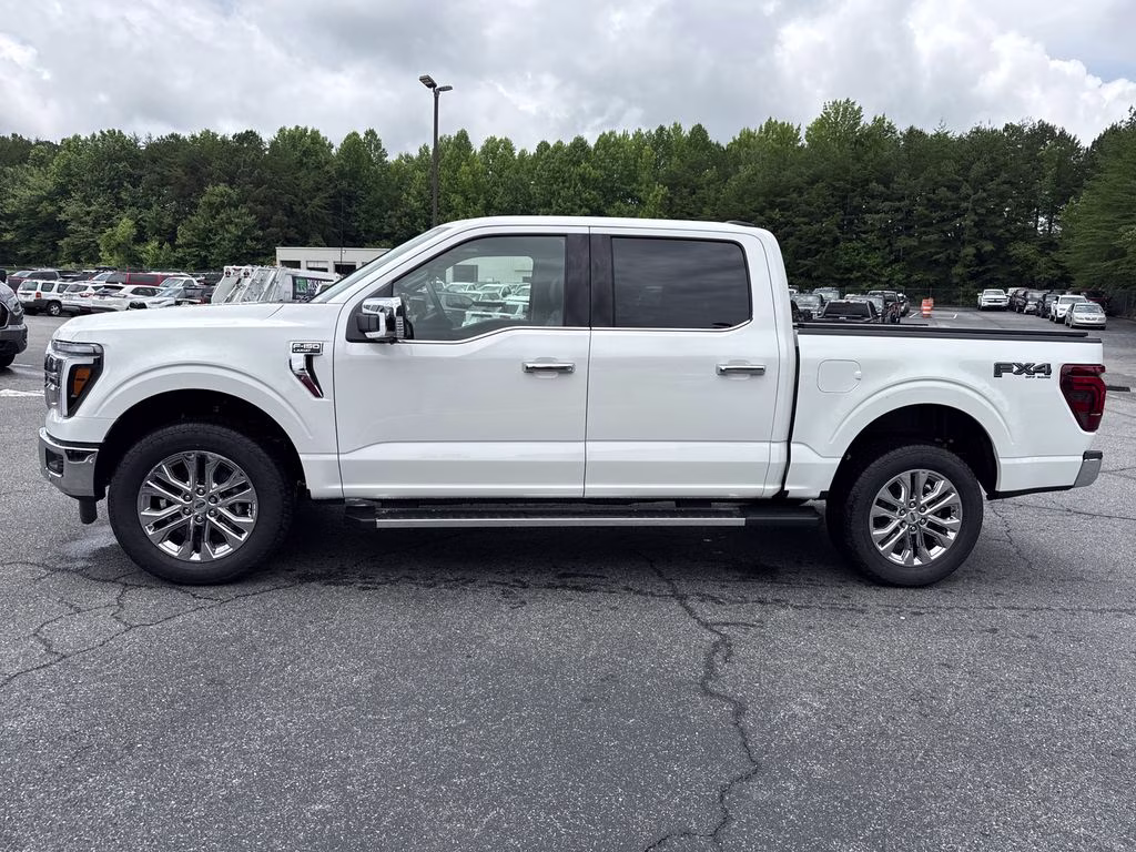 2026 Star White Metallic Tri-Coat Ford F-150 Lariat 4X4 Truck