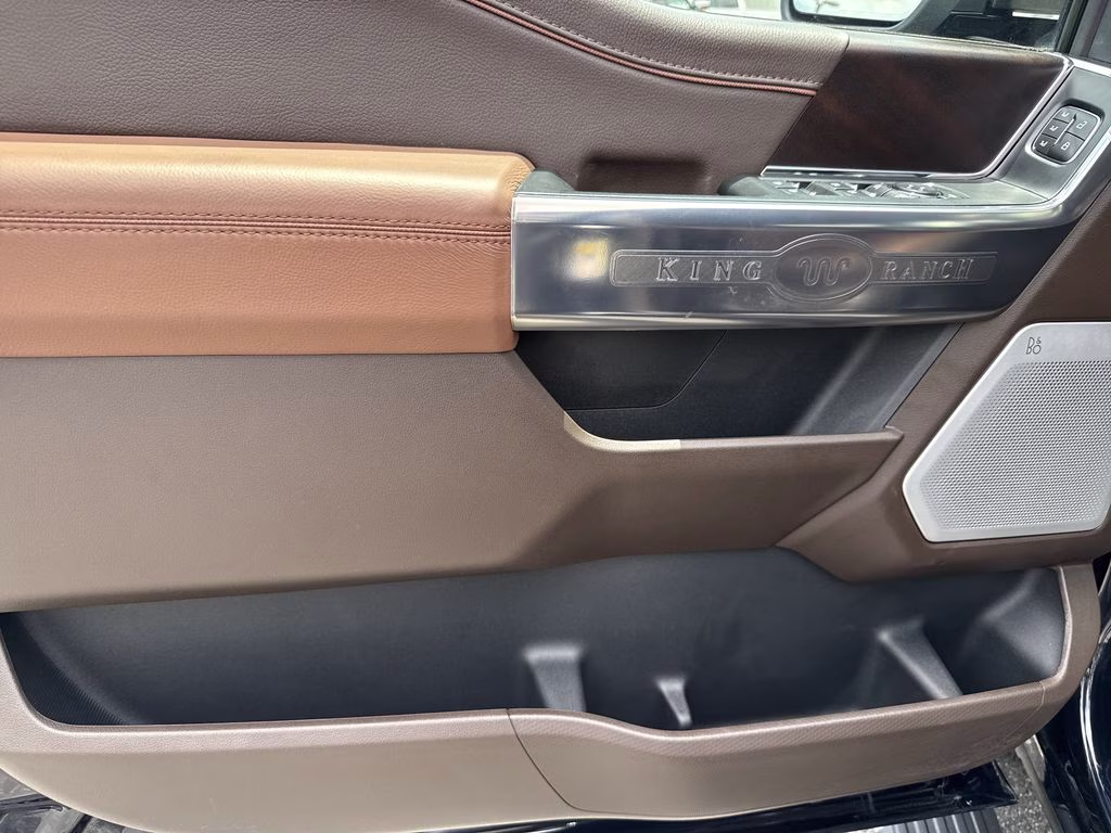 2025 Antimatter Blue Metallic Ford F-150 King Ranch 4X4 Truck