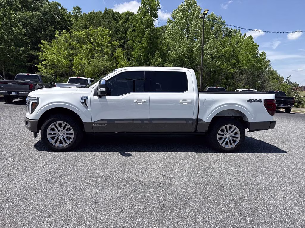 2025 Star White Metallic Tri-Coat Ford F-150 King Ranch 4X4 Truck