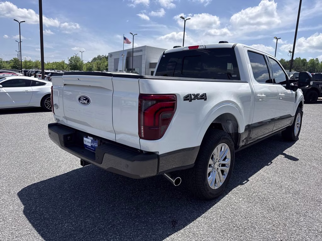 2025 Star White Metallic Tri-Coat Ford F-150 King Ranch 4X4 Truck