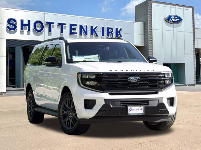 2026 White Metallic Ford Expedition Max Platinum 4X4 SUV
