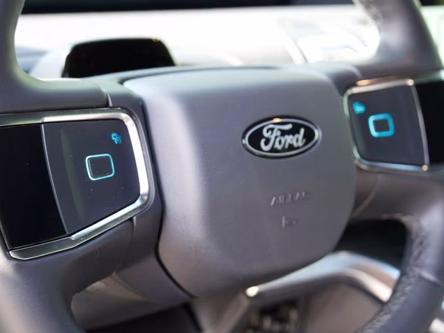 2026 White Metallic Ford Expedition Max Platinum 4X4 SUV
