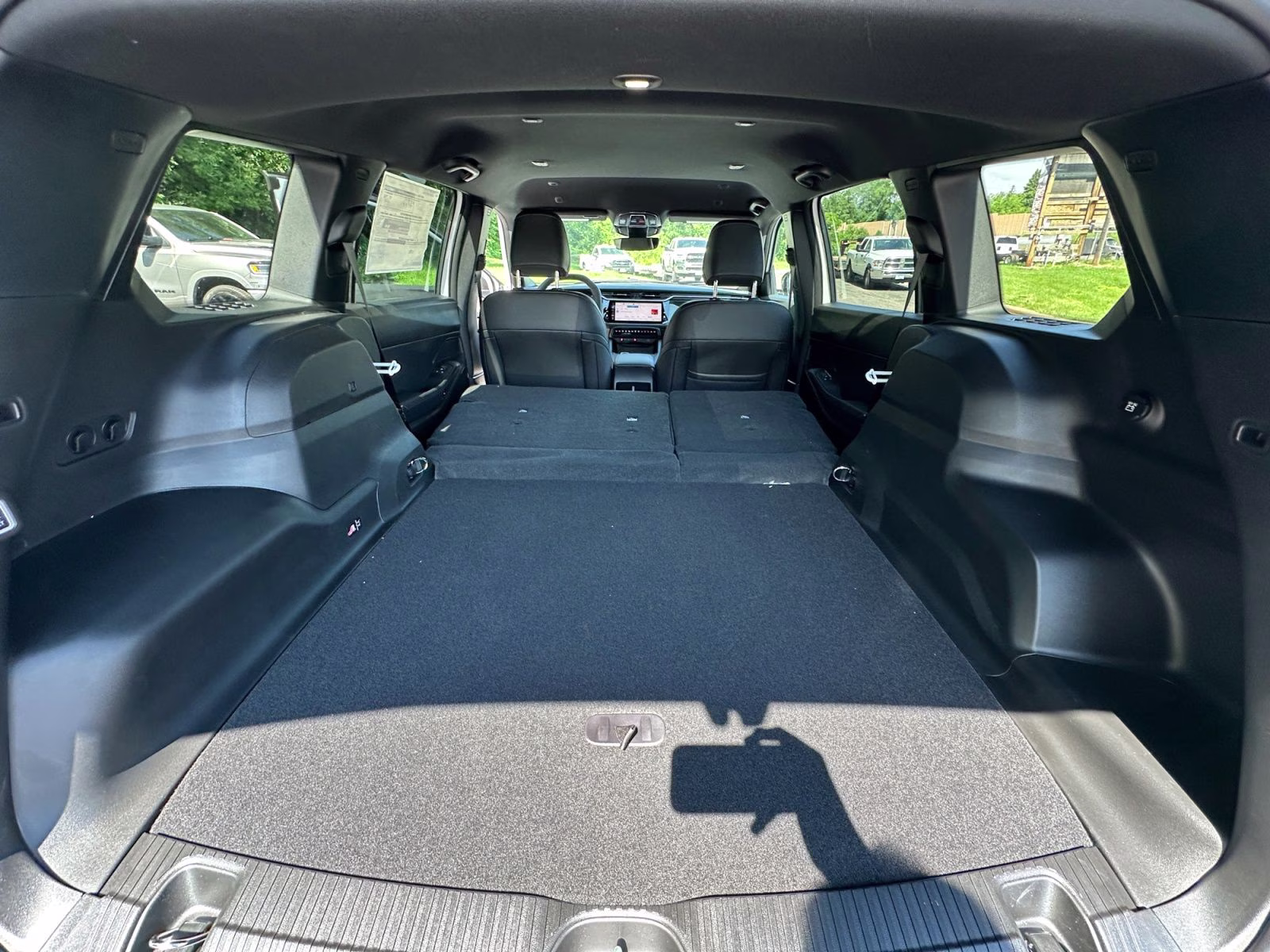 2026 Bright White Clearcoat Jeep Cherokee Limited 4X4 SUV