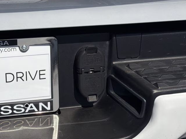 2023 Bright White Clearcoat Ram 1500 Big Horn/Lone Star 4X4 Truck
