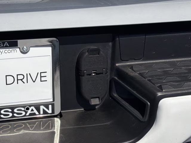 2023 Bright White Clearcoat Ram 1500 Big Horn/Lone Star 4X4 Truck