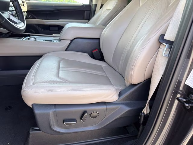 2024 Gray Metallic Ford Expedition Max Limited RWD SUV