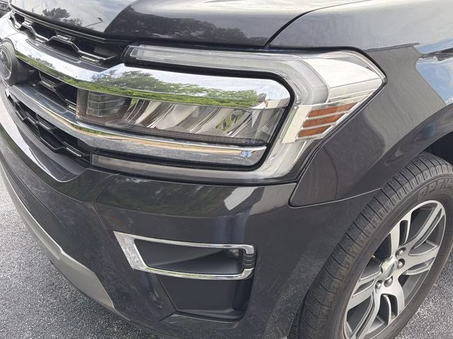 2024 Gray Metallic Ford Expedition Max Limited RWD SUV