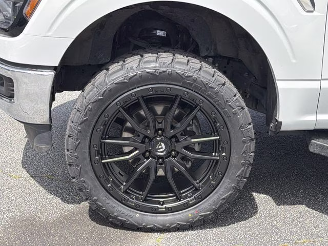 2024 Carbonized Gray Metallic Ford F-150 XLT 4X4 Truck