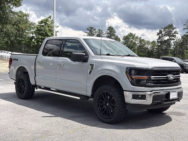 2024 Carbonized Gray Metallic Ford F-150 XLT 4X4 Truck
