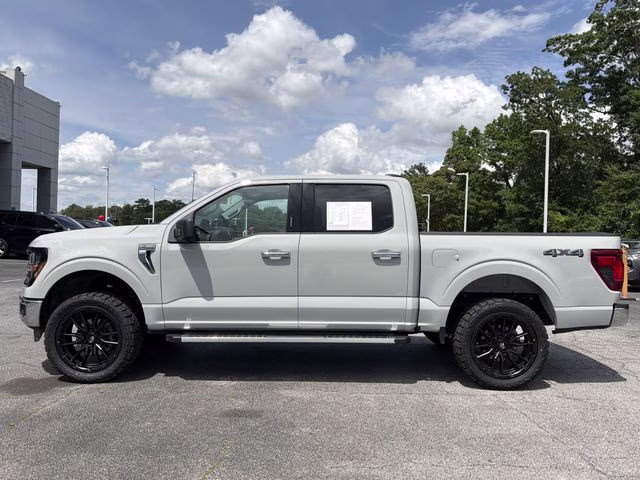2024 Carbonized Gray Metallic Ford F-150 XLT 4X4 Truck