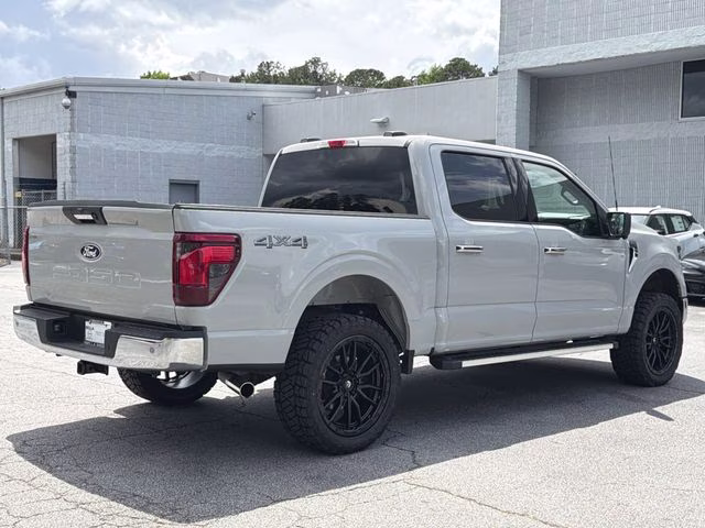 2024 Carbonized Gray Metallic Ford F-150 XLT 4X4 Truck