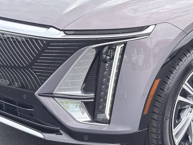 2024 Celestial Metallic Cadillac LYRIQ Luxury RWD SUV
