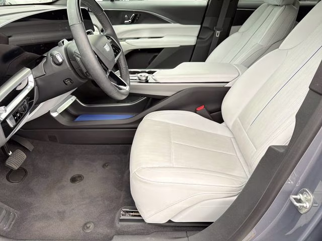 2024 Celestial Metallic Cadillac LYRIQ Luxury RWD SUV