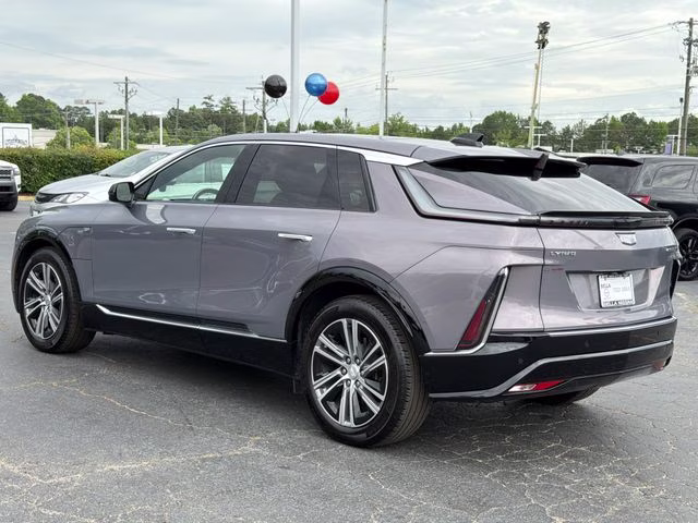 2024 Celestial Metallic Cadillac LYRIQ Luxury RWD SUV
