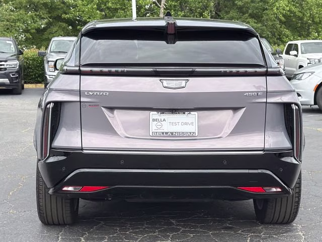 2024 Celestial Metallic Cadillac LYRIQ Luxury RWD SUV