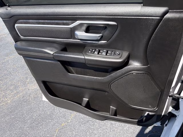 2023 Bright White Clearcoat Ram 1500 Big Horn/Lone Star 4X4 Truck