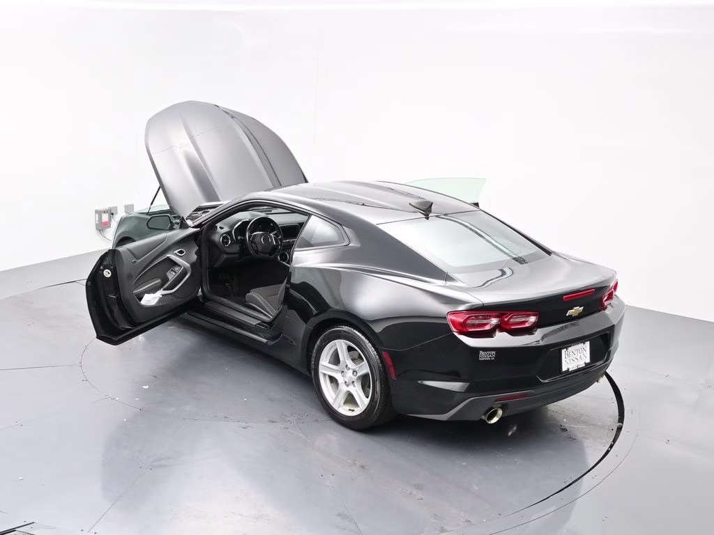 2023 Black Chevrolet Camaro 1LT RWD Coupe