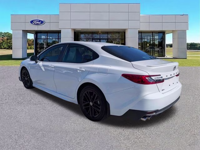 2026 Ice Toyota Camry SE FWD Sedan