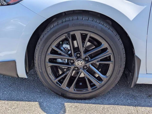 2026 Ice Toyota Camry SE FWD Sedan
