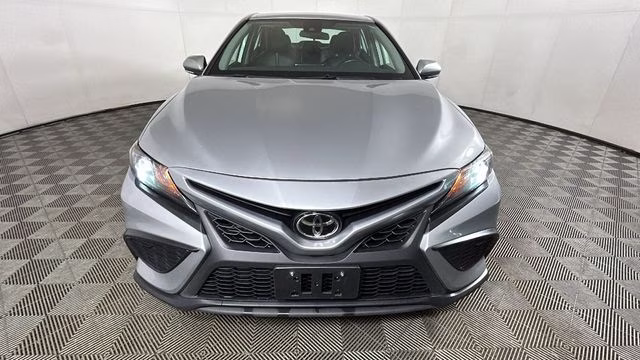 2024 Celestial Silver Metallic Toyota Camry SE FWD Sedan
