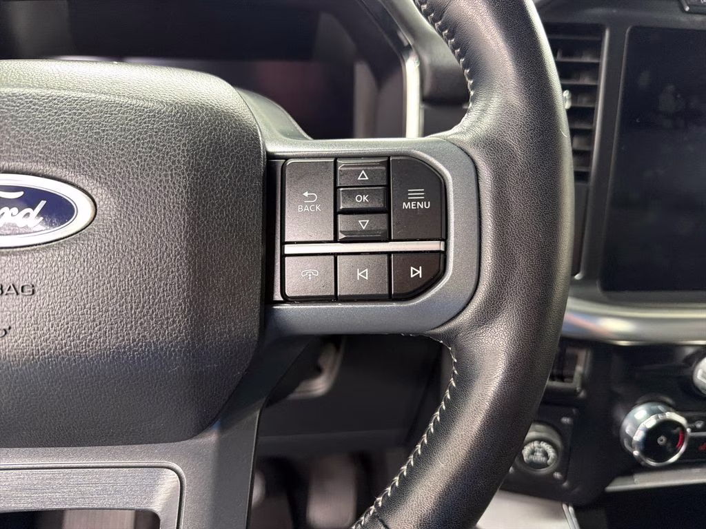 2023 Black Metallic Ford F-150 Lariat 4X4 Truck