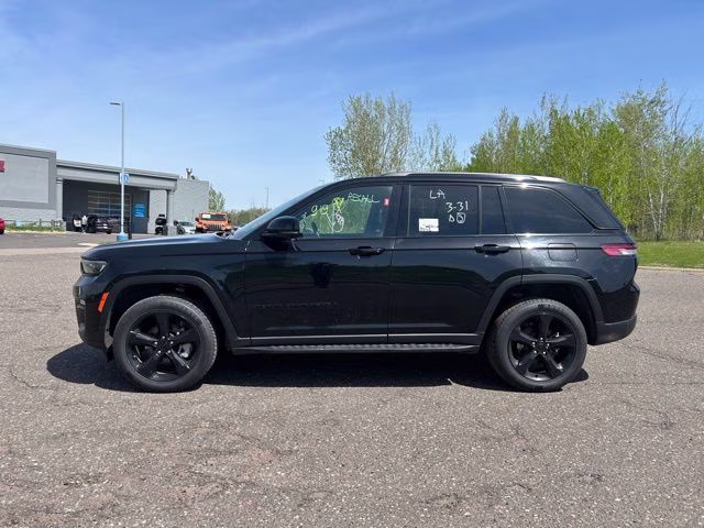 Used 2024 Jeep Grand Cherokee Limited with VIN 1C4RJHBG3RC155893 for sale in Pine City, Minnesota