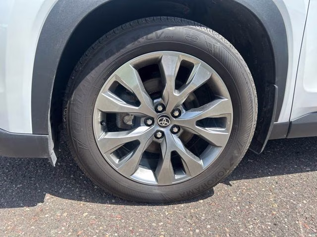 2024 Wind Chill Pearl Toyota Grand Highlander Limited AWD SUV