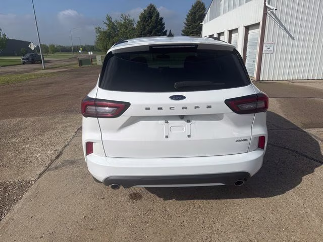 2023 Oxford White Ford Escape ST-Line AWD SUV