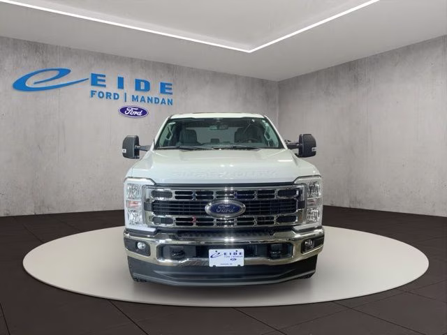 2023 Oxford White Ford Super Duty F-250 SRW XLT 4X4 Truck
