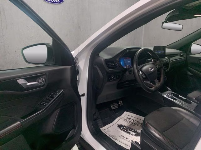 2023 Oxford White Ford Escape ST-Line AWD SUV